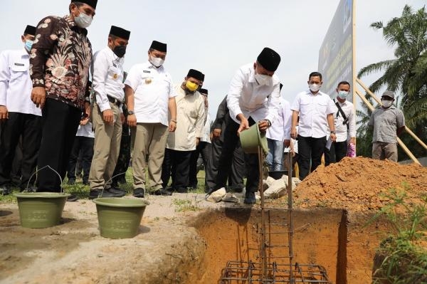 Resmikan Pembangunan Gedung Sekolah YAIC, Ijeck Harapkan Ikut Bantu Cegah Peredaran Narkoba di Sumut